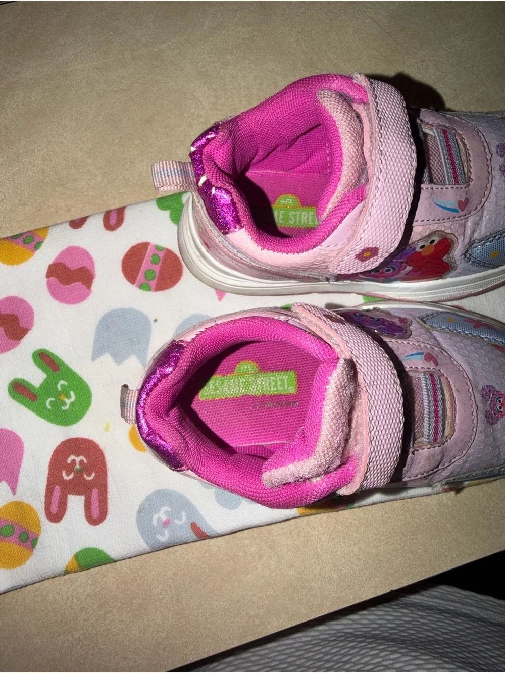 Elmo/Abby Pink Velcro Sneakers